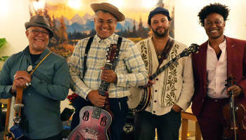 Dom Flemons and The Traveling Wildfires Artist Photo